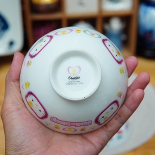Bộ 2 Chén Cơm Sanrio Hello Kitty Cho Bé - Gốm Sứ Nhật Bản