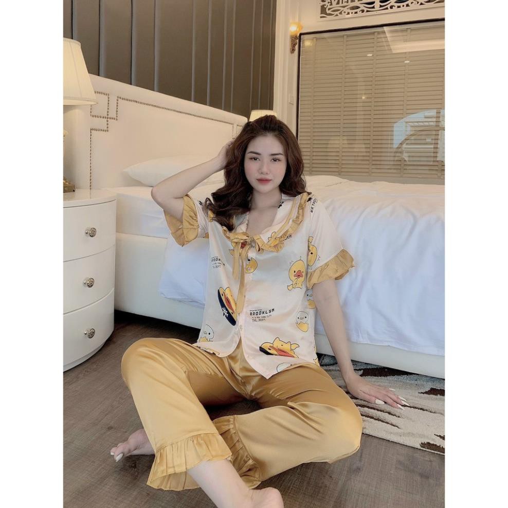 Pijama Lụa SATIN Mẫu vịt kute phô mai que Tay ngắn quần dài  và quần đùi Form 60kg  ཾ