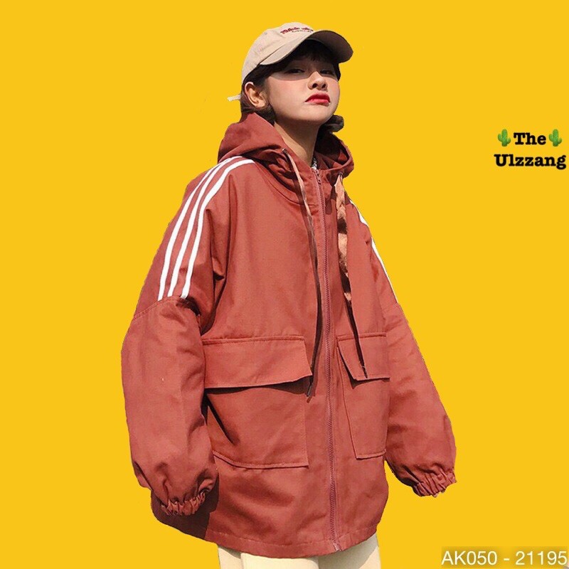 🌵 𝐓𝐡𝐞𝐔𝐥𝐳𝐳𝐚𝐧𝐠 🌵 050 Áo Khoác 2 Túi Hộp Tay Sọc (Kèm Video, Hình Chụp Thật)