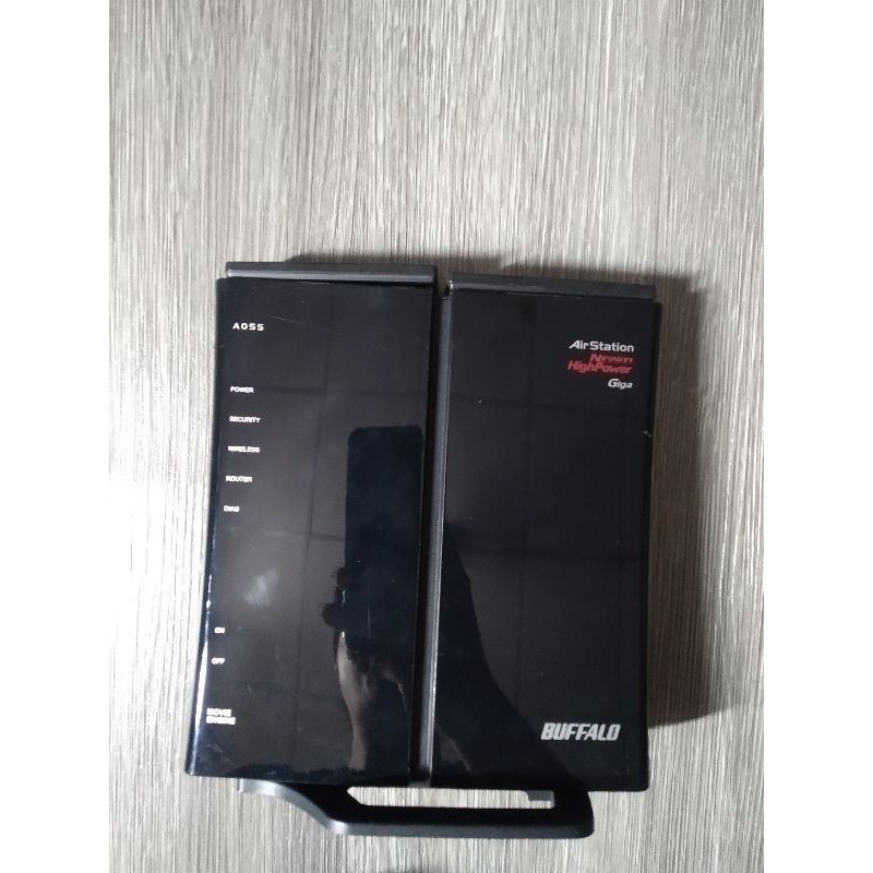 Wifi Nhật cũ Buffalo WZR-300HP cổng gigabit, usb hỗ trợ Print server và data. | BigBuy360 - bigbuy360.vn