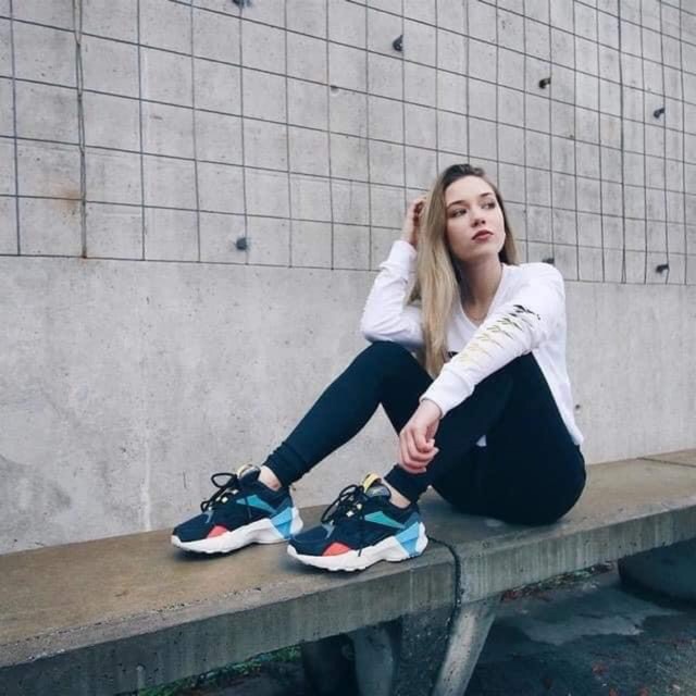 Giày reebok