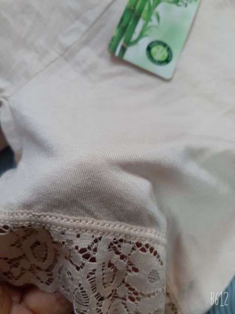 Nhập WAFS1822 hoàn 15% tối đa 25k xu_ Quần đùi mặc trong váy gấu phối ren vải cottong sợi tre kháng khuẩn