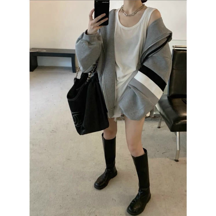 Áo Khoác Nỉ Nữ Dây Khóa Kéo 3 Sọc Tay Form Rộng Chất Pe Mềm Mát Che Nắng Chắn Tia Uv Cực Tốt [NEW UNISEX]