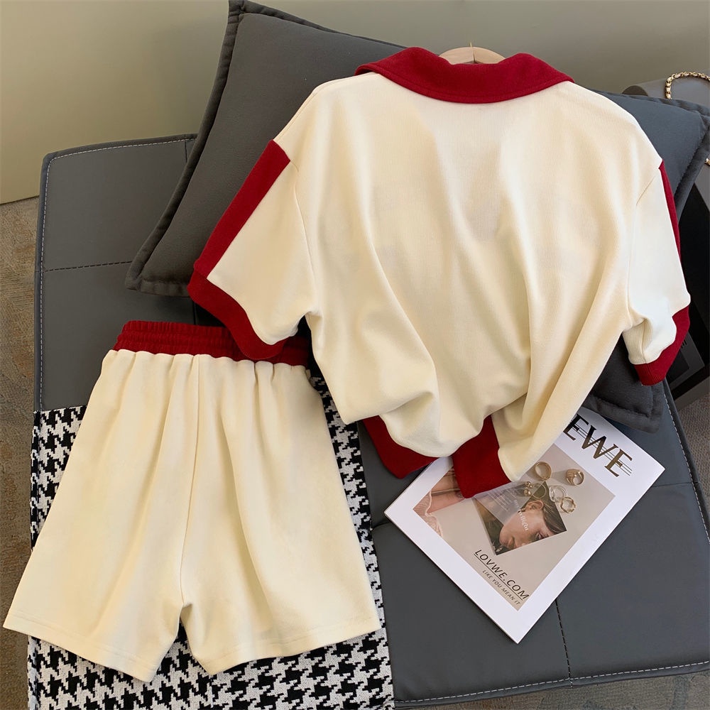 Set Áo Thun Dáng Ngắn + Quần Short Thời Trang Cho Nữ