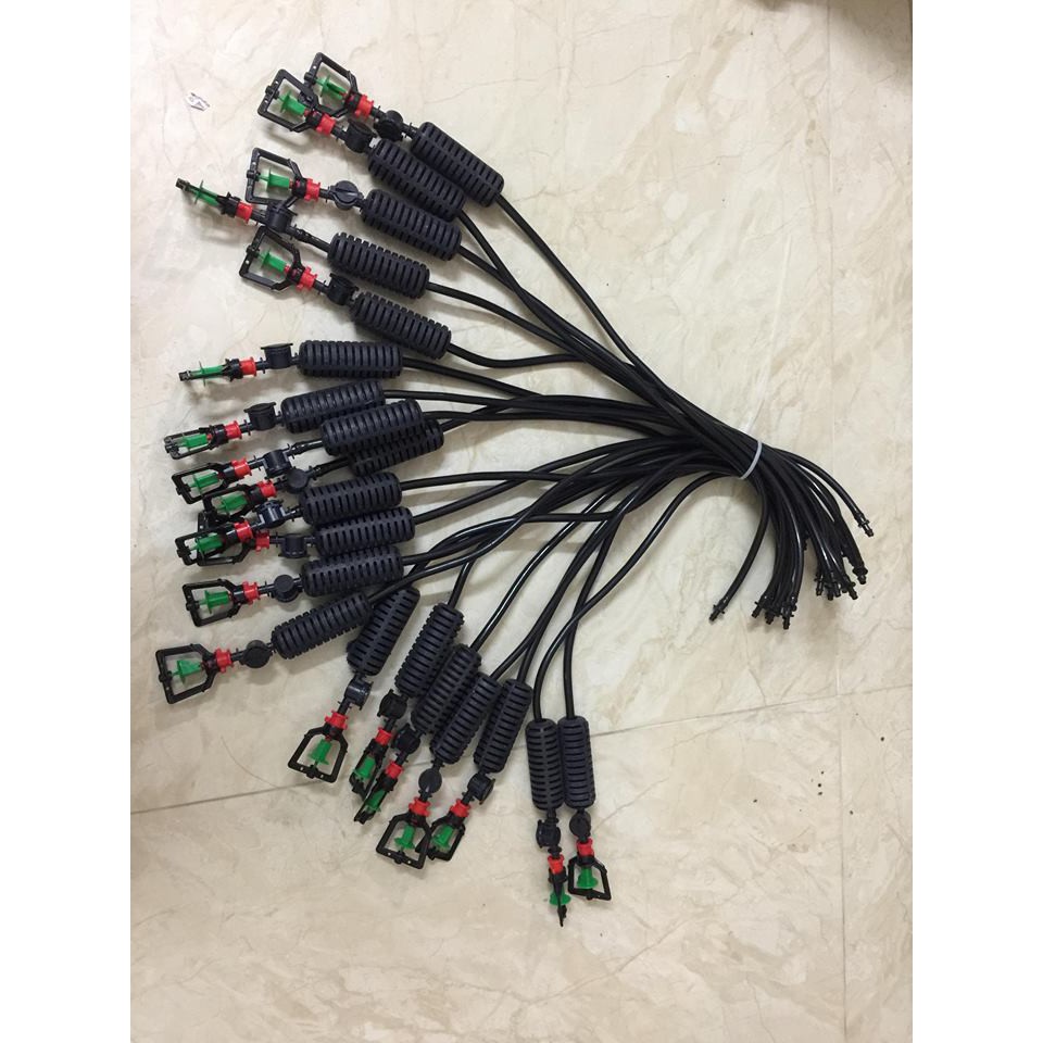 Bộ Béc Treo Phun Mưa Dạng Xoay 360 Độ Dây Treo - Chống Rỉ