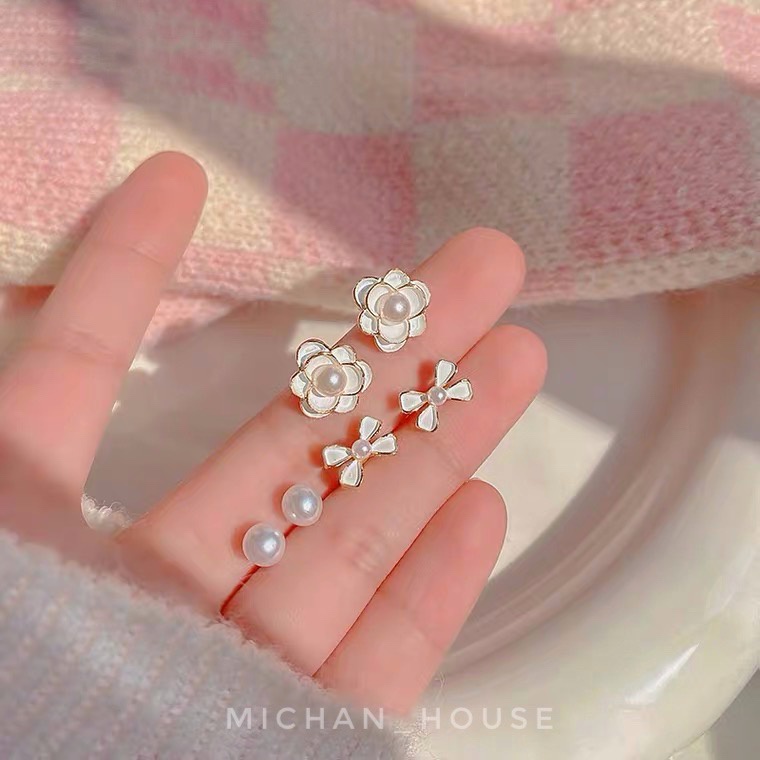 Set hoa tai hình nơ màu trắng xinh xắn, dễ thương cho bạn nữ