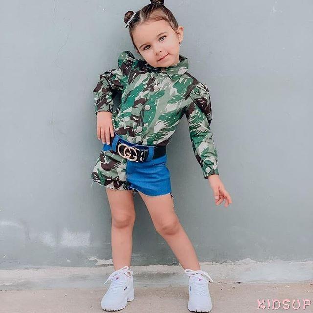 Bộ Áo Tay Dài Phồng Họa Tiết Rằn Ri + Quần Short Denim Lưng Thun Cho Bé Gái