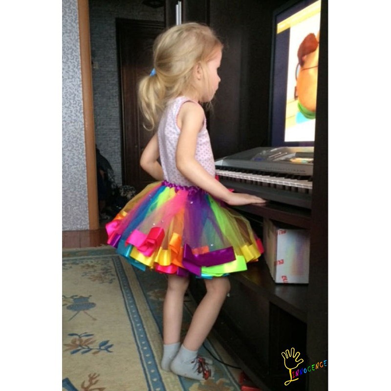 Váy tutu xòe màu cầu vồng xinh xắn cho bé gái