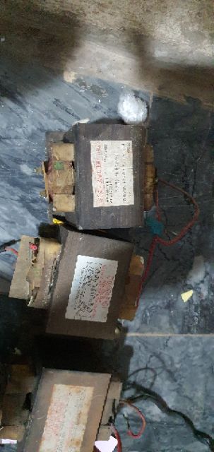 Biến áp lò vi sóng