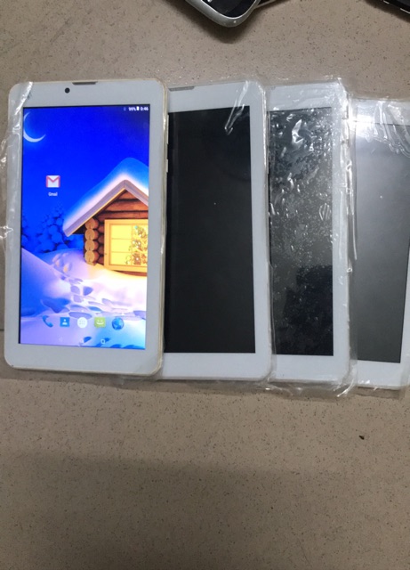 Máy tính bảng LV17