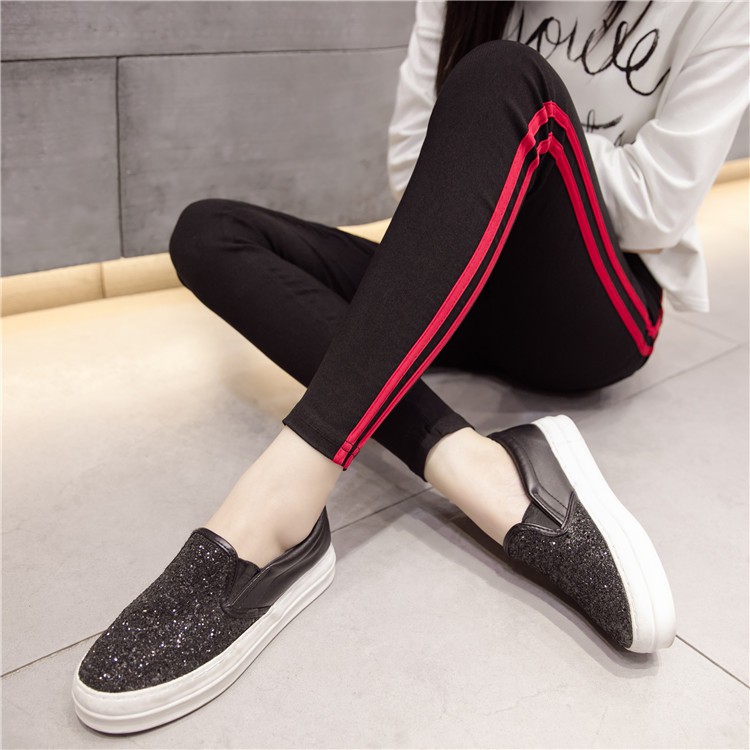 Quần Legging Ôm Dáng Co Giãn Họa Tiết Kẻ Sọc Trắng Đen Tương Phản Dễ Phối Đồ Cho Nữ