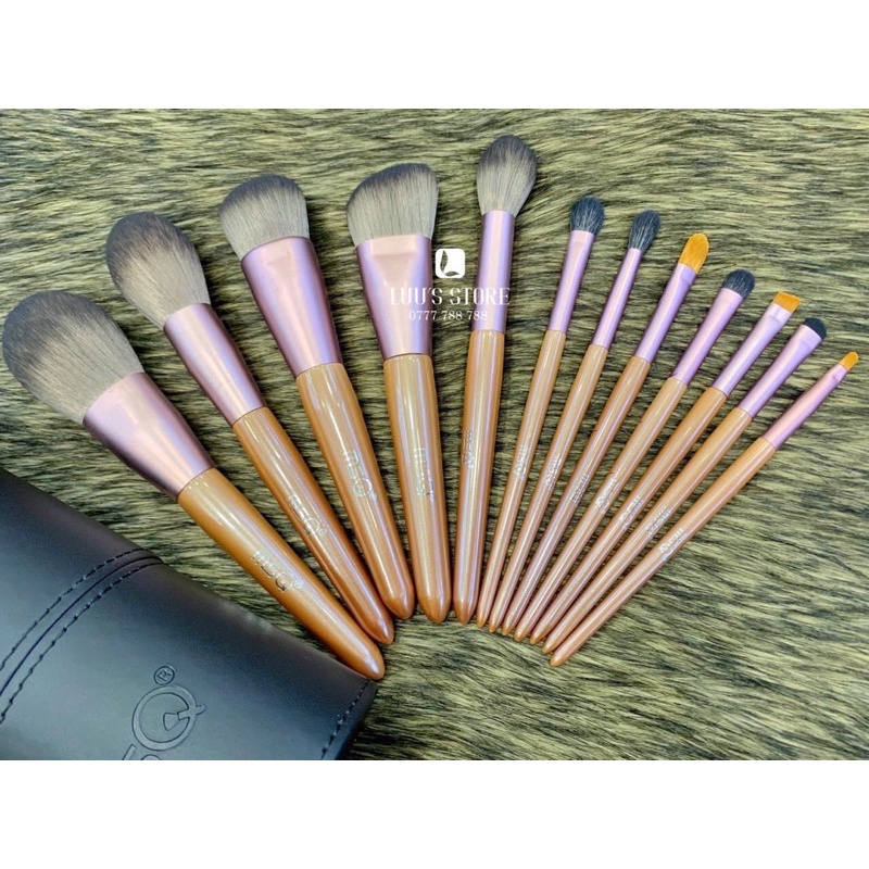 Bộ Cọ Cá Nhân MSQ Nâu Ống Đen 12 Cây