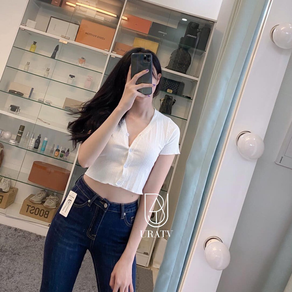 [FREESIZE + ẢNH CHÍNH CHỦ] Áo CROPtop GÂN NÚT URATV