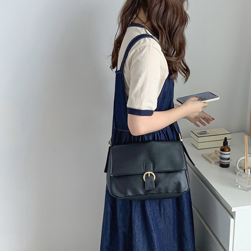 Túi đeo chéo màu sắc đơn giản sức chứa lớn có khóa thời trang cho nữ