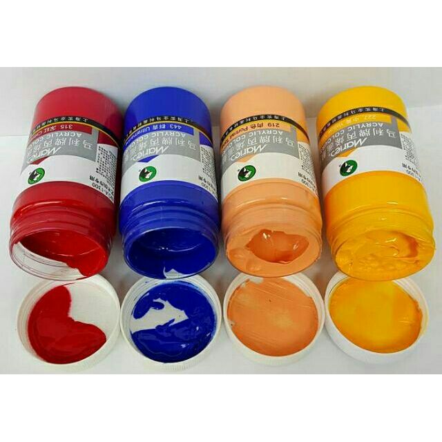 Màu acrylic đầu ngựa