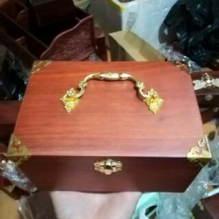 Hộp đựng trang sức gỗ