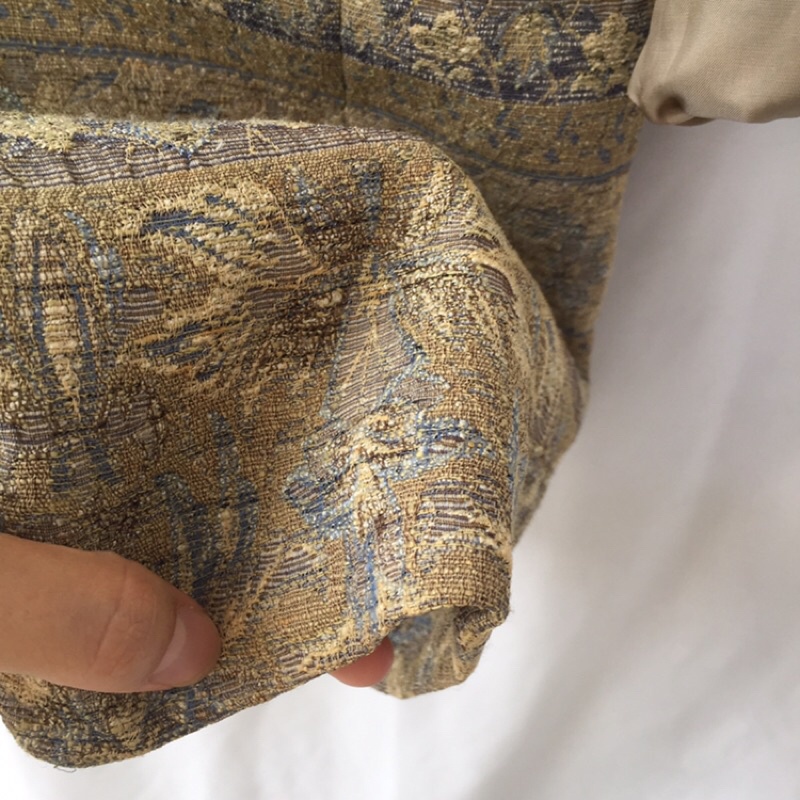 Áo khoác lazer vintage xinh xắn