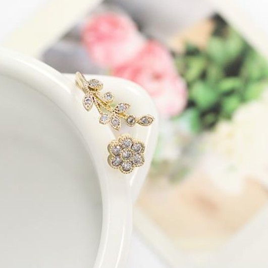 Nhẫn thời trang nữ NH06 hình hoa lá đính đá tuyệt đẹp