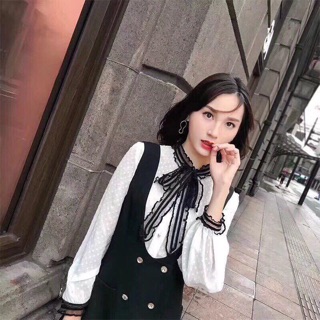 Váy yếm/ set áo sm +yếm