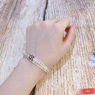 Lắc tay hoa bạc nữ