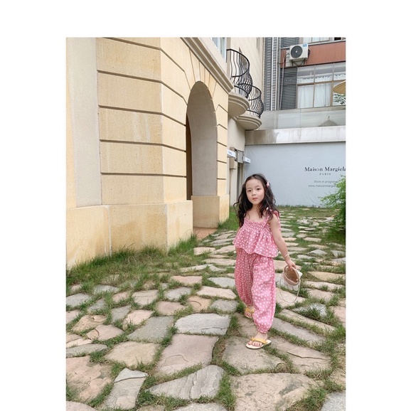 B222 - Bộ cotton xốp áo 2 dây quần bom bé gái