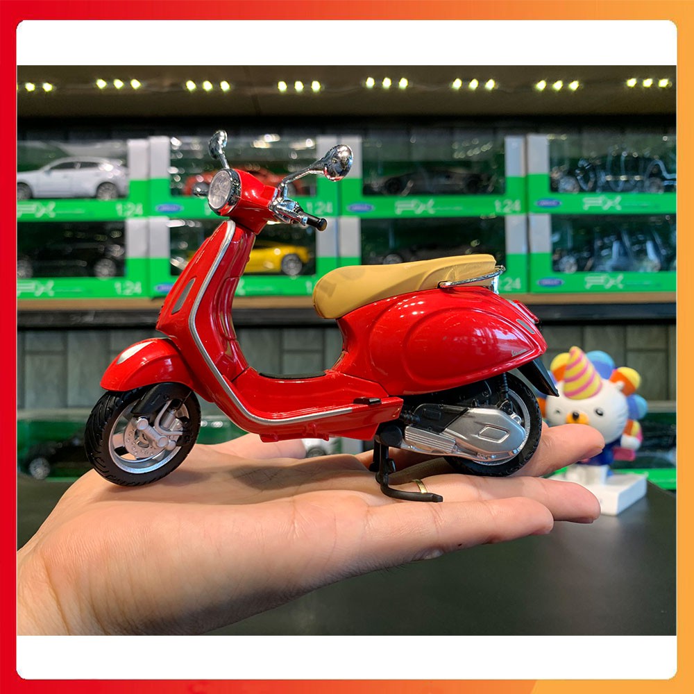 Mô hình xe Vespa Primavera tỉ lệ 1:12 Maisto màu đỏ