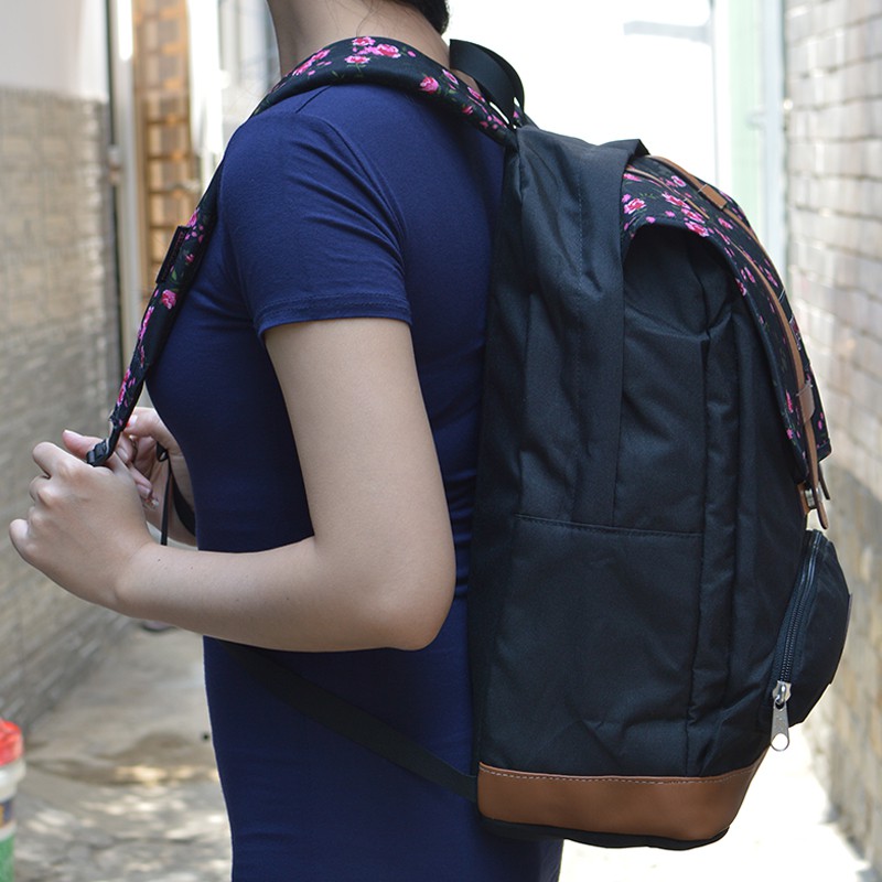 Balo Thời Trang JANSPORT LAPTOP BACKPACK màu đen họa tiết hoa