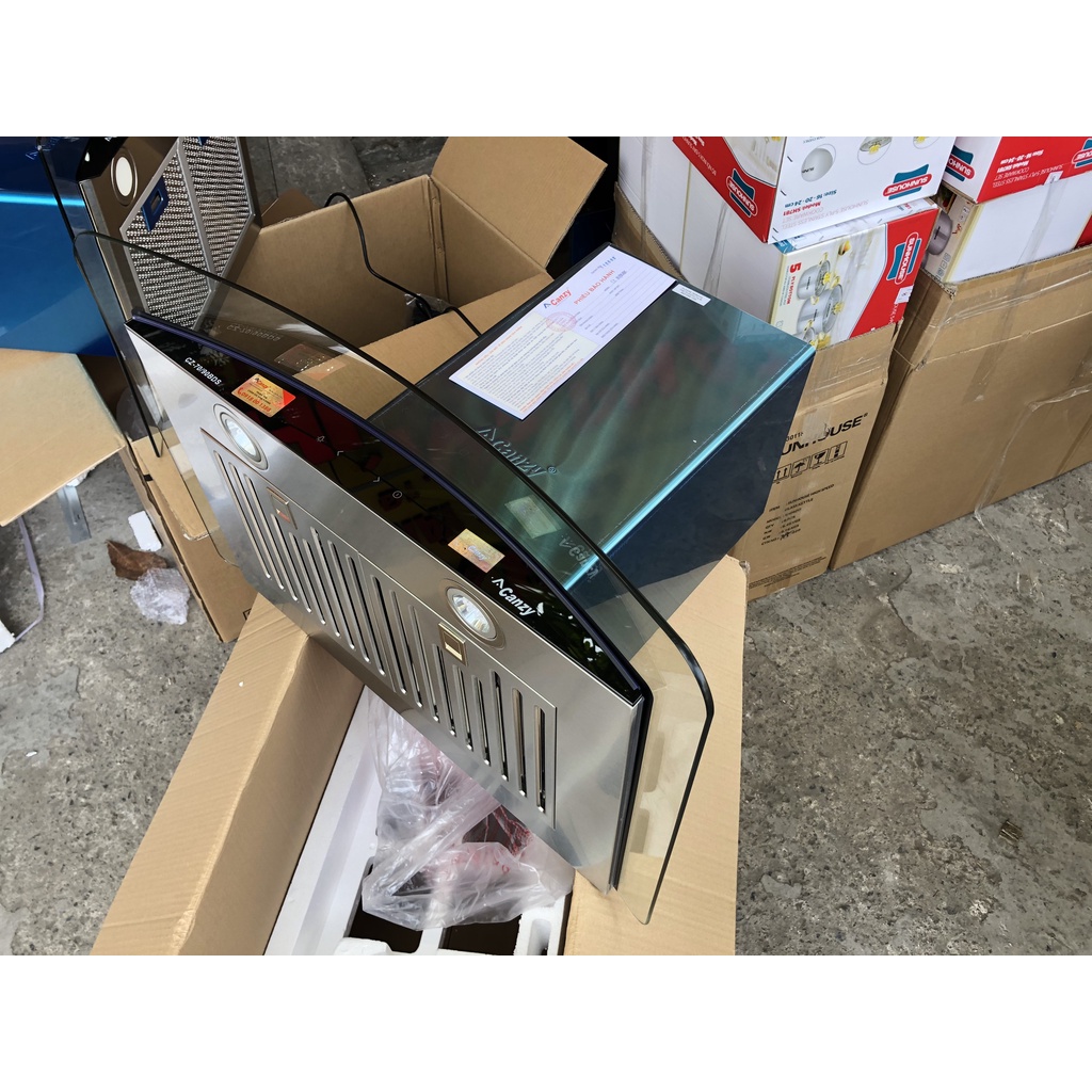 Máy hút mùi kính cong cảm ứng Canzy Cz 70bds