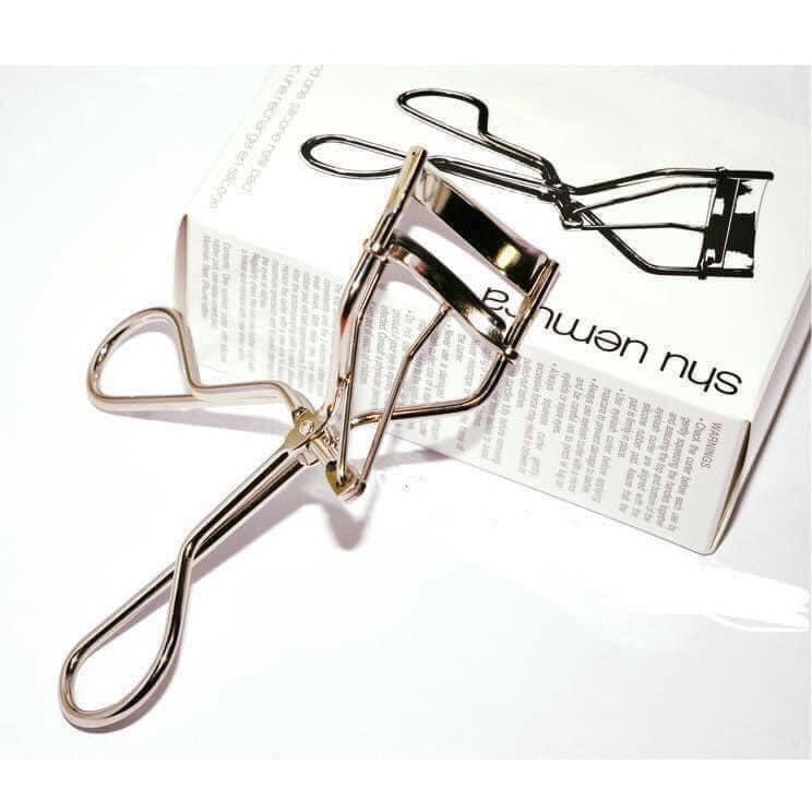 Kẹp bấm mi Shu Uemura Eyelash Curler hàng nội địa Nhật bấm siêu nhẹ đều cong