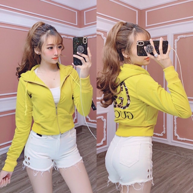 Áo khoác nữ da cá lửng croptop thêu x viền beo | BigBuy360 - bigbuy360.vn