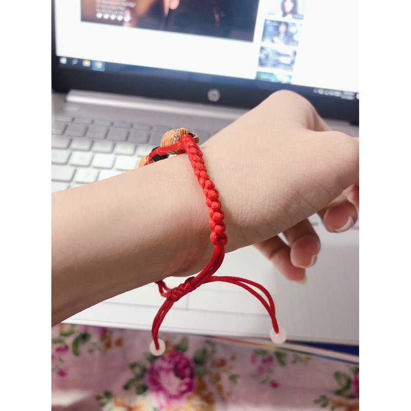 vòng tay chỉ đỏ hình con cá may mắn | BigBuy360 - bigbuy360.vn
