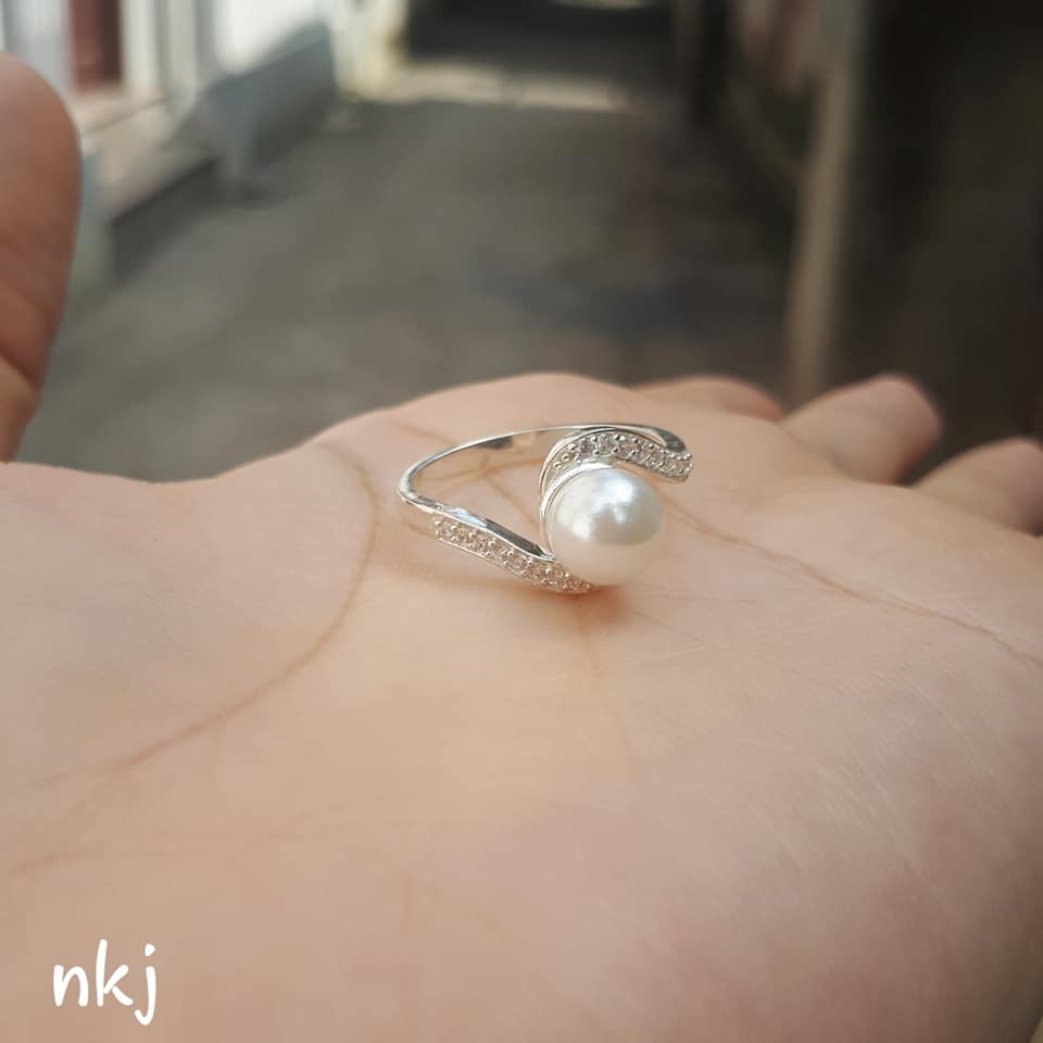 NHẪN NỮ BẠC TA GẮN NGỌC TRAI NHÂN TẠO