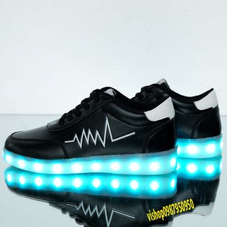 Giày phát sáng  màu đen nhịp tim màu trắng phát sáng 7 màu 11 chế độ đèn led cực đẹp (video thật)
