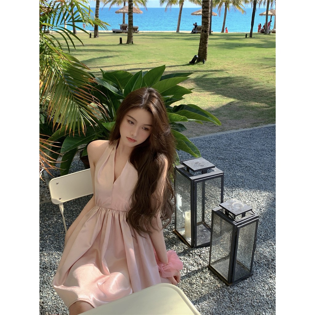 (HÀNG CÓ SẴN) Đầm yếm lụa hở lưng cổ V thắt nơ | BigBuy360 - bigbuy360.vn