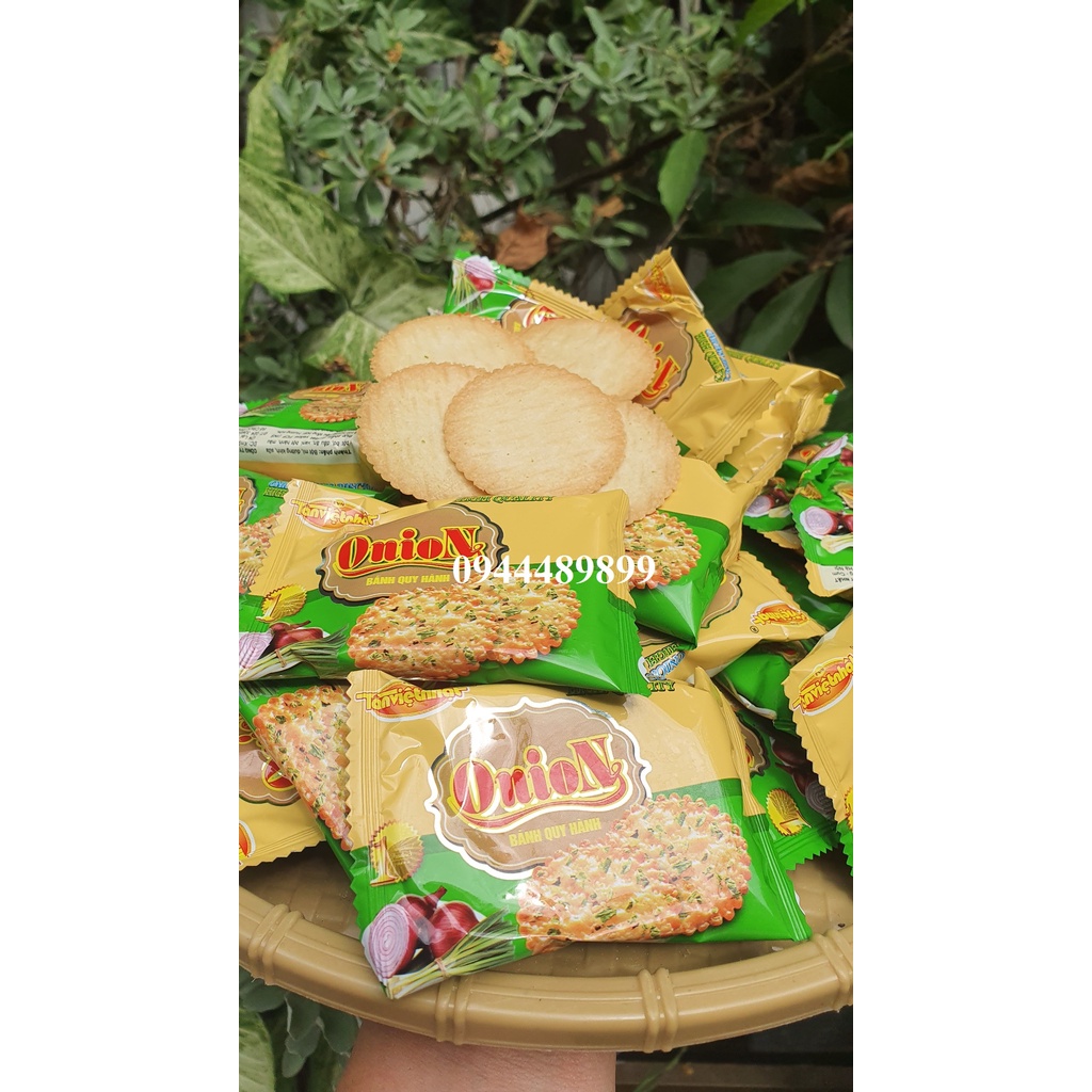 1 Kg Bánh quy hành Onion Tân Việt Nhật Thơm Ngon  -đồ ăn vặt-tết -bánh mứt tết