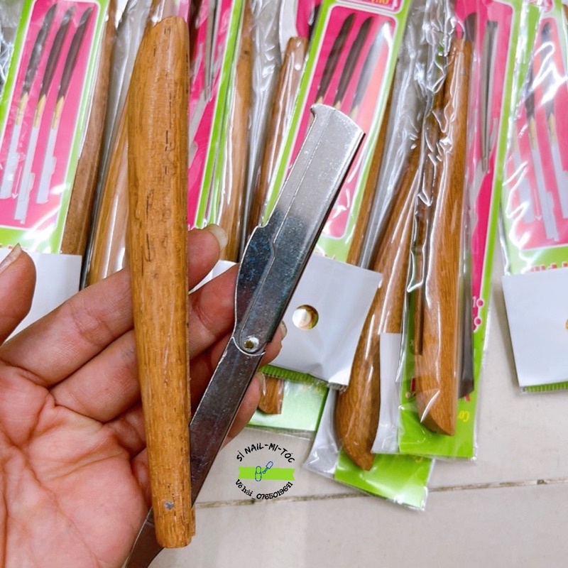 Dao cạo mặt cán Gỗ