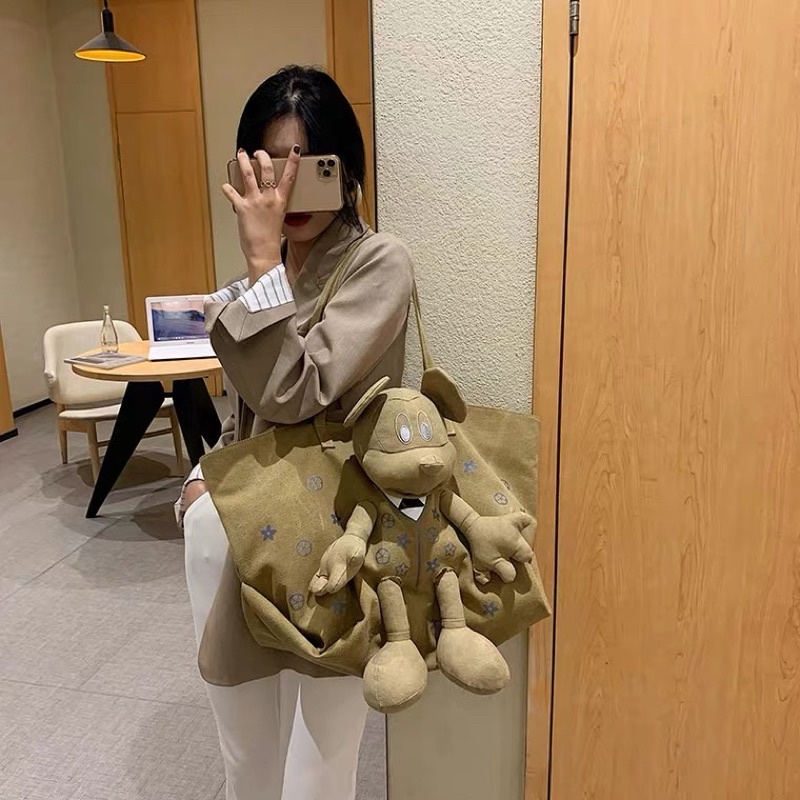 《HÌNH THẬT》Túi tote đeo vai - TÚI DU LỊCH thiết kế đính gấu mickey to siêu xinh ♥️