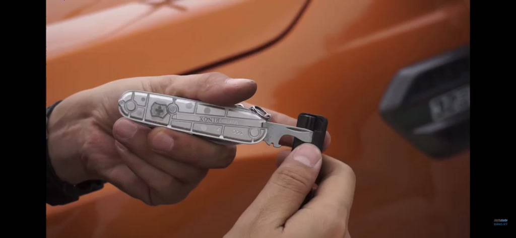 Lưỡi Gạt Mưa Ô tô Silicone BOSCH 6mm 70cm(28inch)