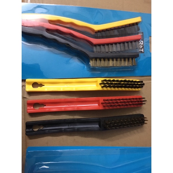 Bàn chải 3 cây  LRT