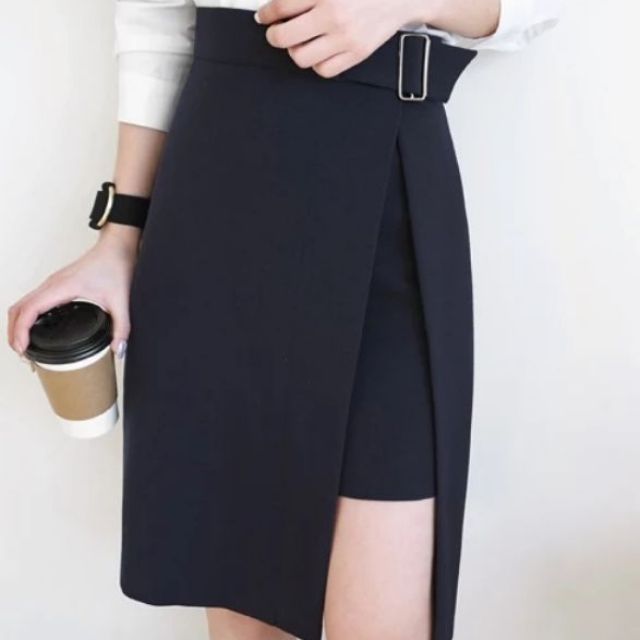 [ Mã FADIRECT20 giảm 20K đơn 150K] chân váy cách điệu