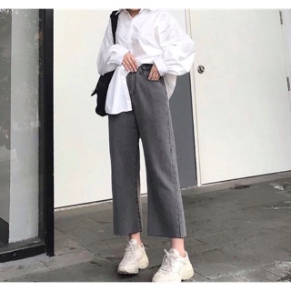 Quần suông xám cắt lai
