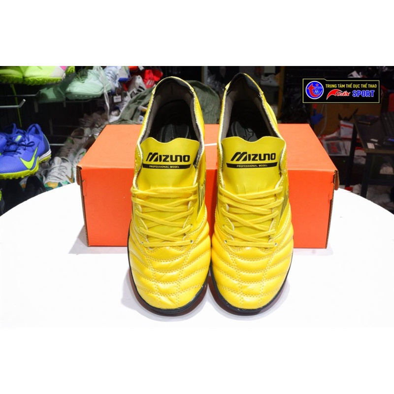 Giày đá bóng Mizuno MORELIA TF - vàng đen(size39-45)