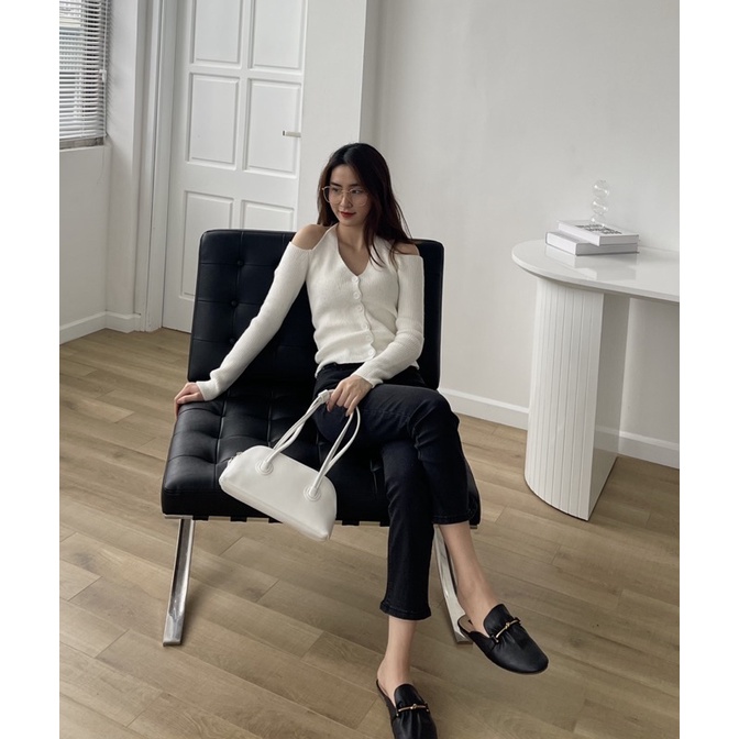 Áo len buộc cổ vancat