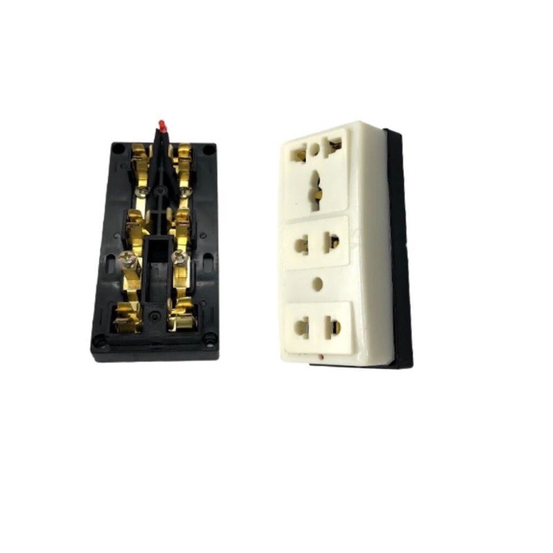 Ổ cắm 3 cửa