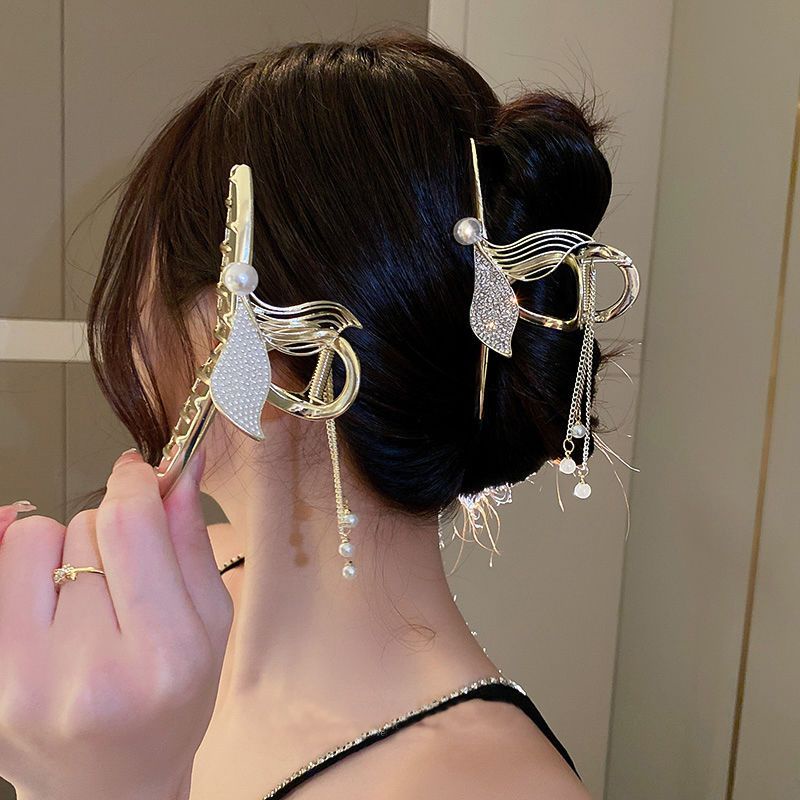 Kẹp Tóc Đuôi Cá Đính Đá Thời Trang
