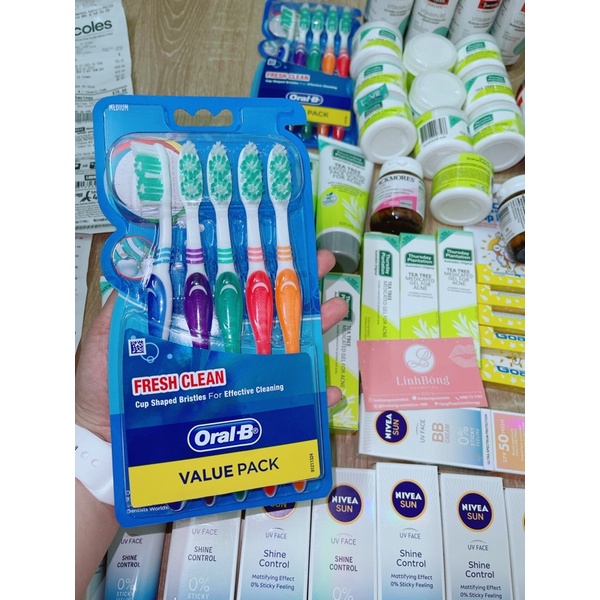 SET 5 BÀN CHẢI ĐÁNH RĂNG ORAL B CHO CẢ GIA ĐÌNH