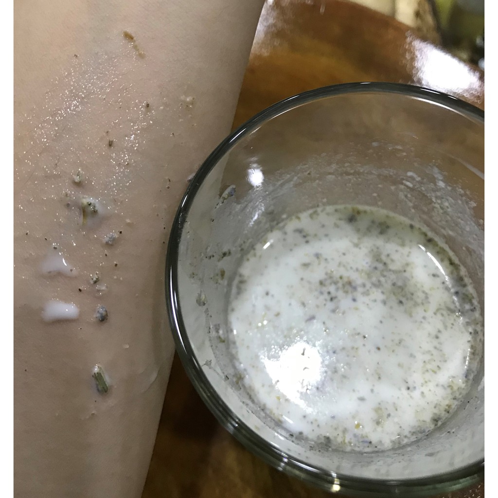 BỘT TẮM TRẮNG DƯỠNG THỂ HOA LAVENDER HANDMADE 500ml | BigBuy360 - bigbuy360.vn