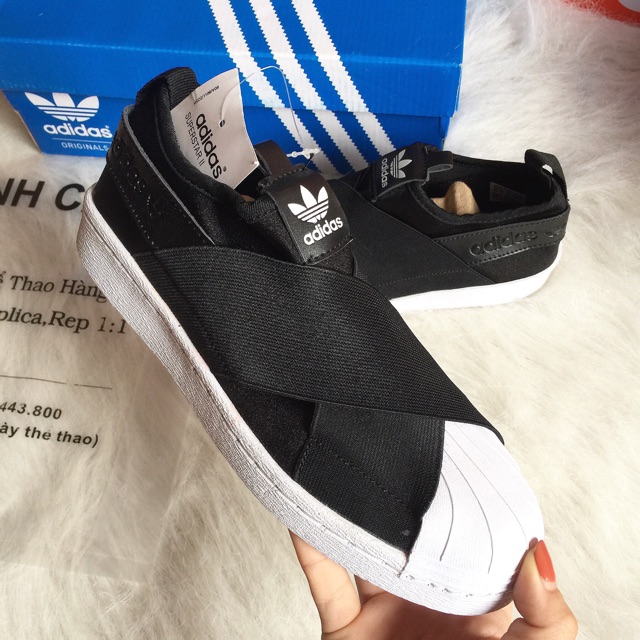 Giay Adidas slip on