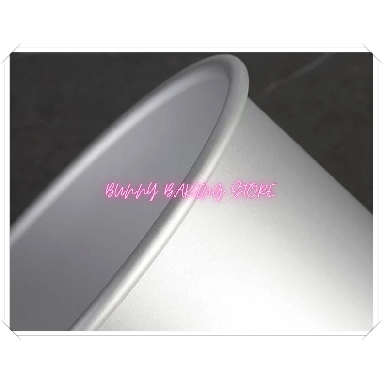 Khuôn tròn đế liền nhôm đúc cao cấp