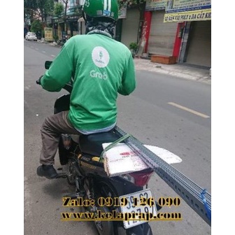 Sắt V lỗ V3x3, dày 1.5ly. Nhiều quy cách khác nhau. Khách vui lòng đọc kỹ nội dung trước khi đặt hàng.